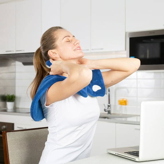 Cowin Electric Heat Pad for Neck and Shoulders, Heating Pad with 4 Heat Settings & Auto Shut Off, Machine Washable Heating Pad, Gifts for Family, Blue